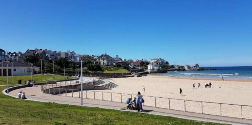 4 Golf Terrace - Portrush By The Sea Apartment Exterior photo